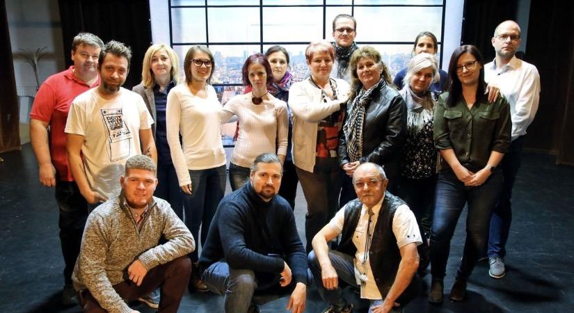 Két saját színdarab bemutatójára készül ősszel az alternatív színház