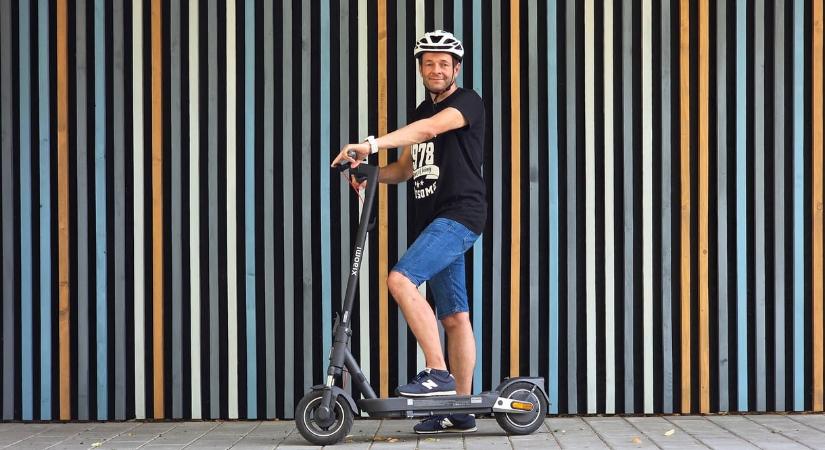 Rugózik és indexel is a Xiaomi új rollere, teszten a Scooter 5 Pro
