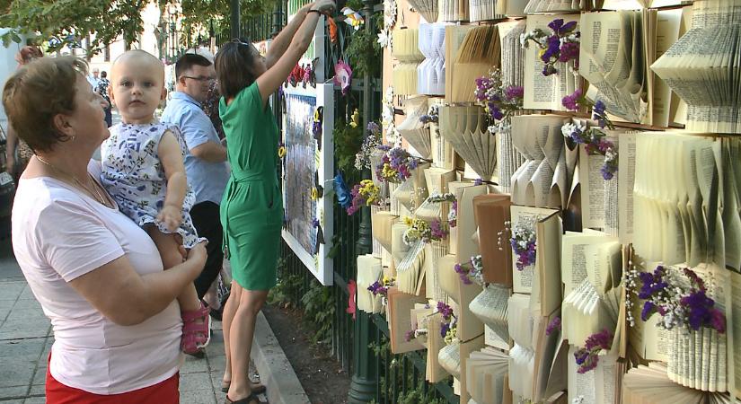 Közösségi tárlaton mutatkozik be a debreceni összefogás ereje – fotókkal