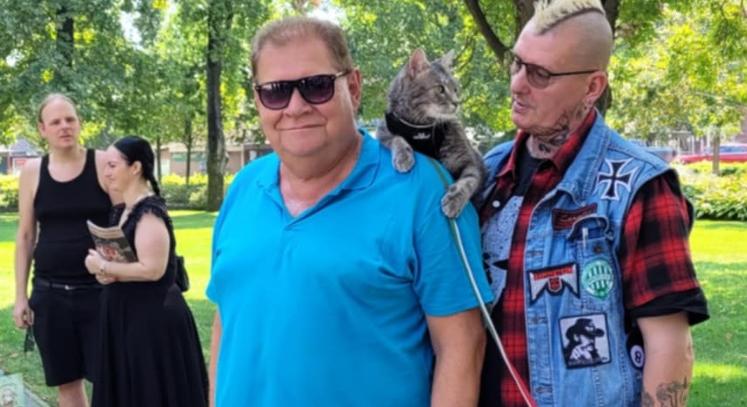 Hajdúszoboszlón haverkodhatsz Géza úrral, a celeb macskával
