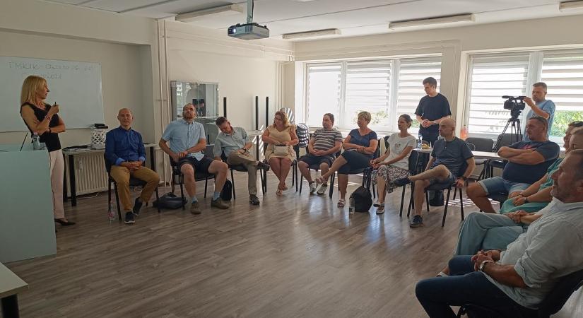 Az idegeire megy a kollégája? Így kezelje a munkahelyi konfliktusokat!
