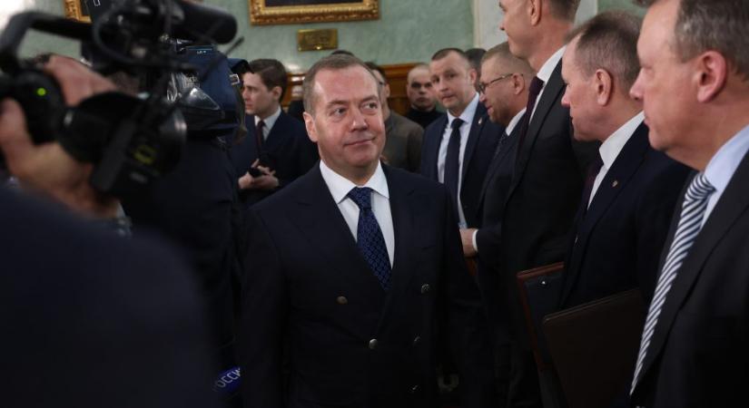 „A legfontosabb, hogy mindkét fél Kijevre és Európára hárította a felelősséget” – így látták a Trump-Putyin csúcsot a Kremlben