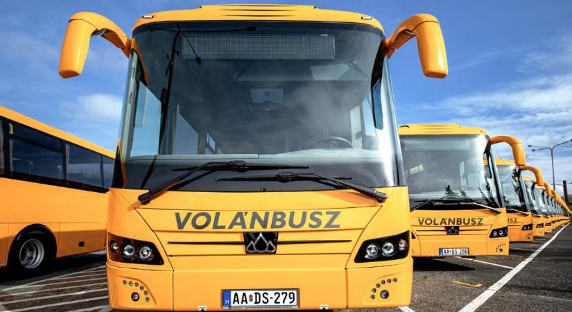 Elesett a pécsi vonal, akcióban az InterCity pótlóbuszok