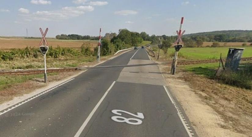 Hosszú sorok a 82-esen a Bakonyban – Vigyázzatok!
