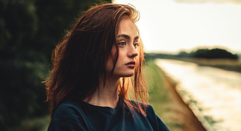Aki azt kéri egy nőtől, hogy mosolyogjon, azt kérdés nélkül ki kéne lőni a világűrbe