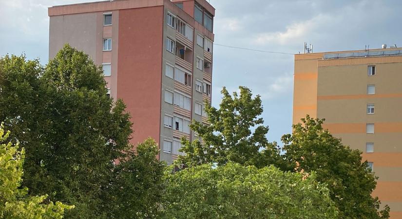 Frissítő zápor érkezett Nagykanizsára is, s ez mindenkit meglepett a hőségben (galéria, videó)