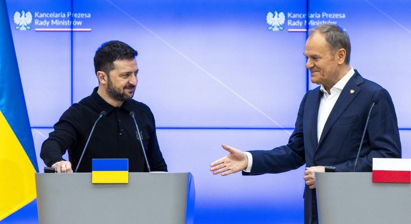 A lengyel külügyminisztert nem érdekli a béke: tovább folytatná a háborút