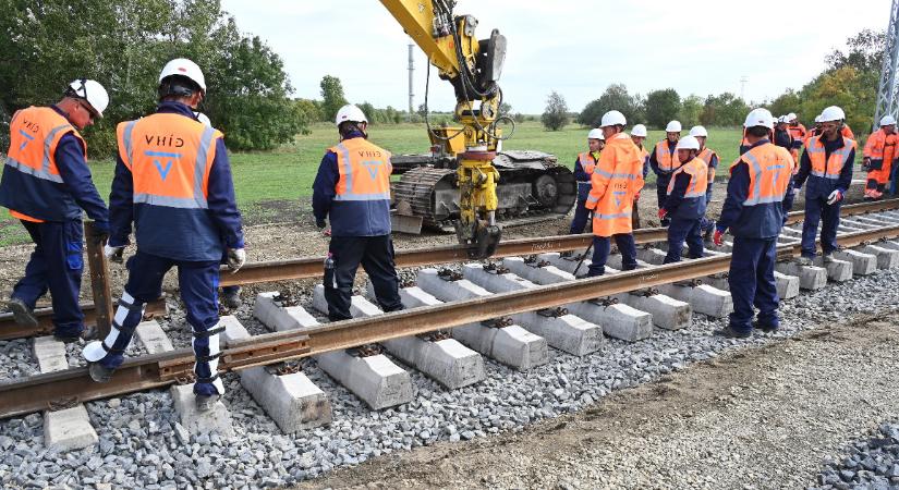 Ezekre költene a kormány közel 10 ezer milliárdot a következő tíz évben