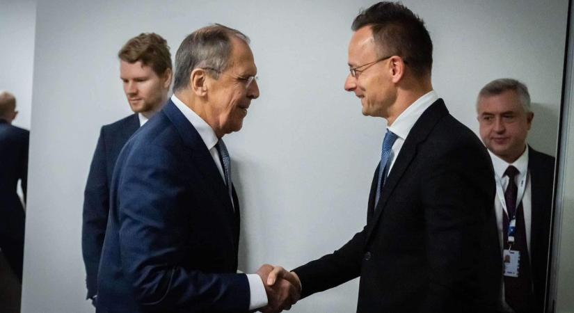 Szijjártó Péter máris telefonált Szergej Lavrovval
