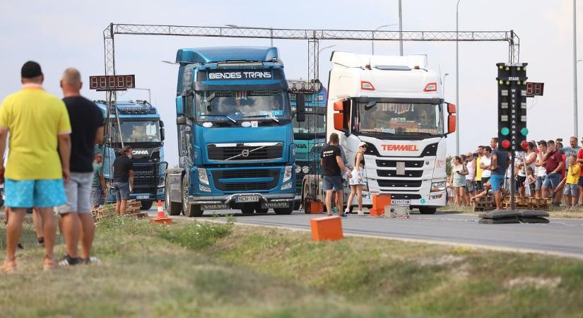 Nem mindennapi járművek lepték el a repteret: Ilyen volt a Hungarian Truck Fest szombatja