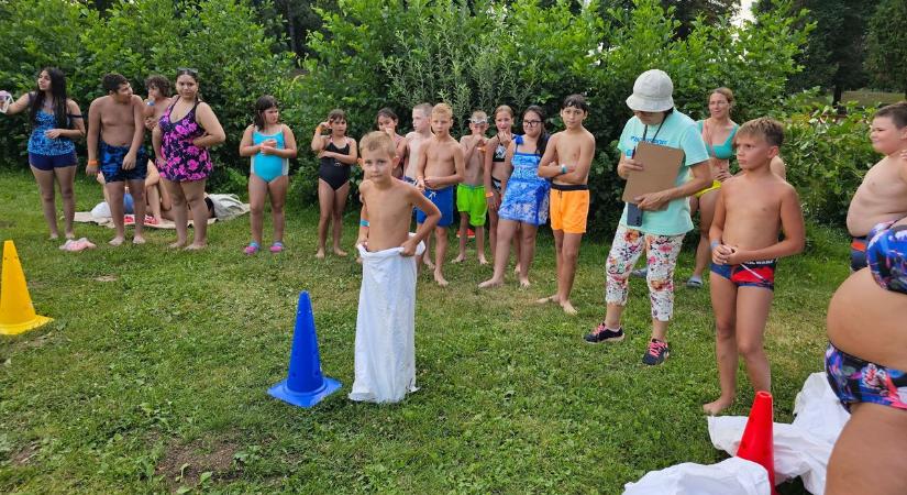Strandsportnapok: exatlon, szépségverseny, kő-papír-olló - fotókkal!