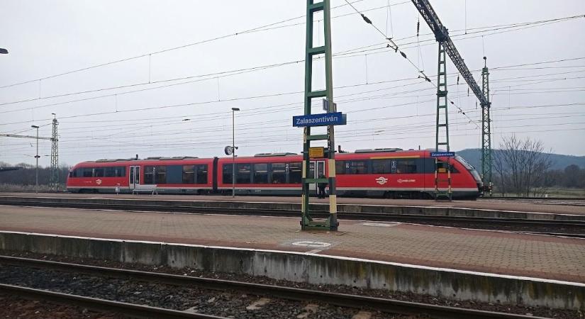 Két új állomás épül, és korszerűsítik a fontos zalai vasútvonalat – dízel helyett jön a "villanyvonat"...