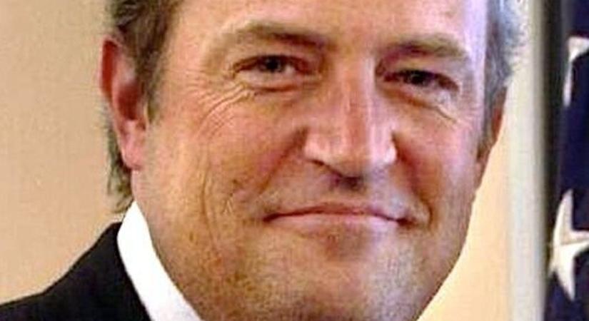 Megrendítő titok: Matthew Perry 6000 AA-gyűlésen vett részt, hogy legyőzze a függőségét