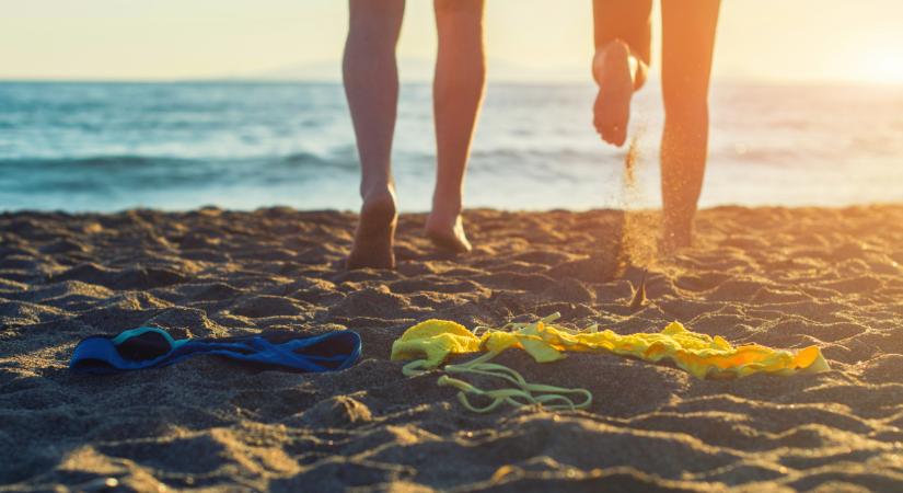 Őszintén a meztelen strandolásról: 2025-ben ezek a legjobb naturista helyek Magyarországon