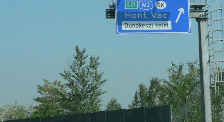 Heves viharok nehezítik a közlekedést az autópályákon