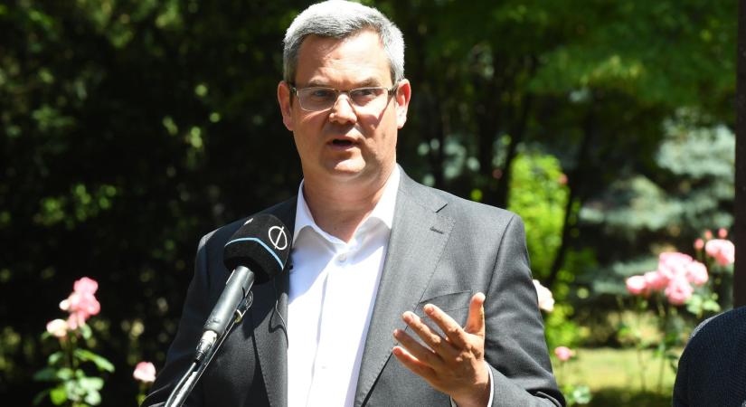 Magyar Péter: A Fidesz már méri, hogy el kell-e távolítani az egészségügyi államtitkárt