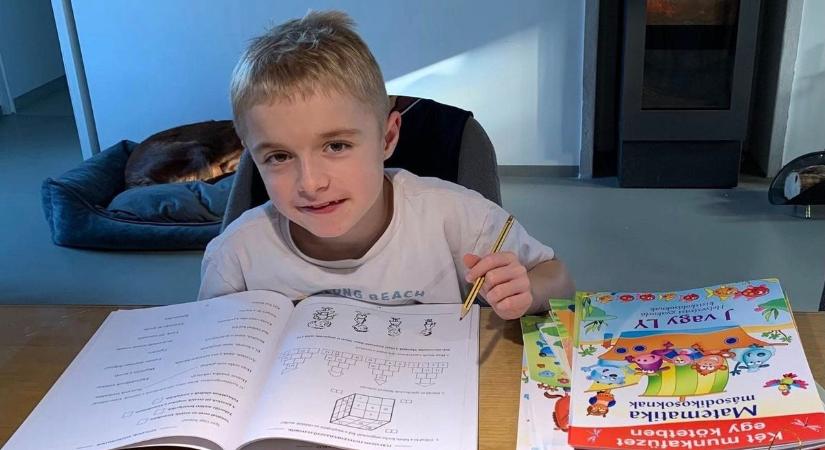 Heiner Bruno nem szeretne kerekesszékbe kerülni - A 9 éves kisfiú génterápiára gyűjt