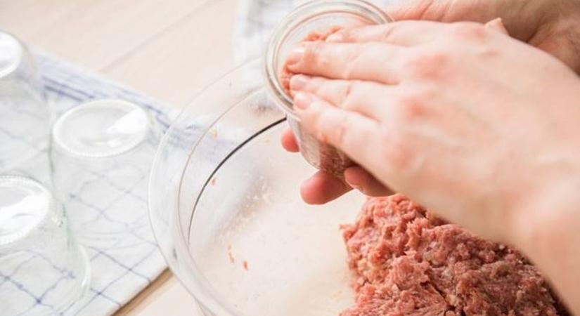 Botulizmus miatt került kórházba több ember is – így tudod felismerni a tüneteket!
