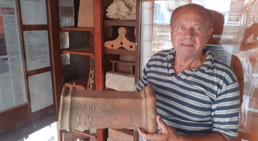 Aki a legtöbbet tudja a téglákról - Kitüntették a szanyi múzeum tulajdonosát