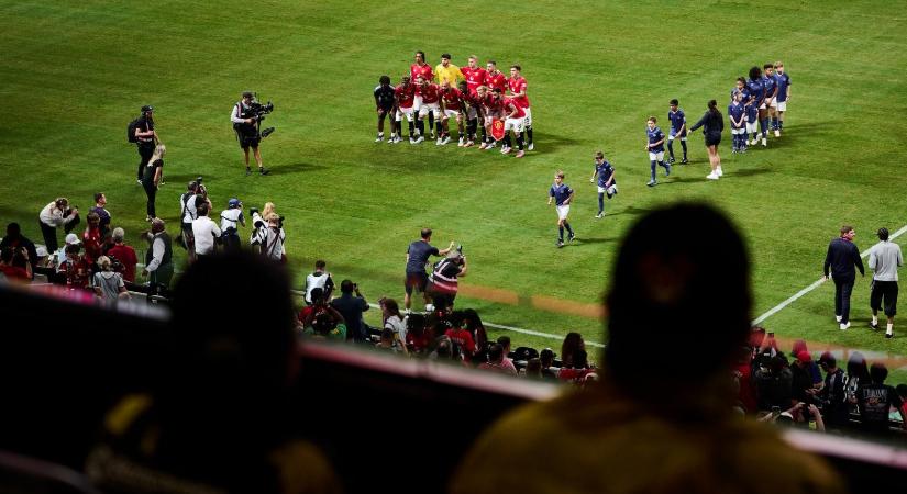 Vége mindennek, távozik a Manchester Unitedtől a bombaigazolás