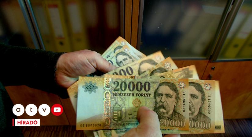 Papíron szünetelt, valójában dolgozott – 20 milliós NAV-botrány