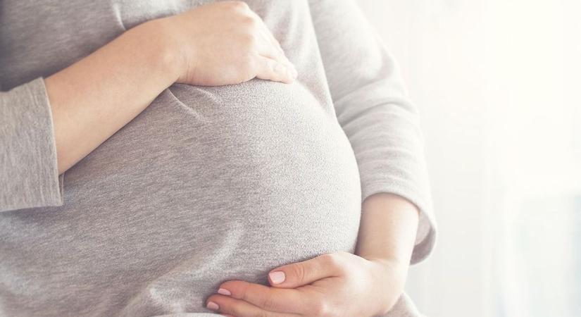 Hatalmas felelőtlenséget követett el az anya, nem sokkal a születése után elhunyt a kisbaba