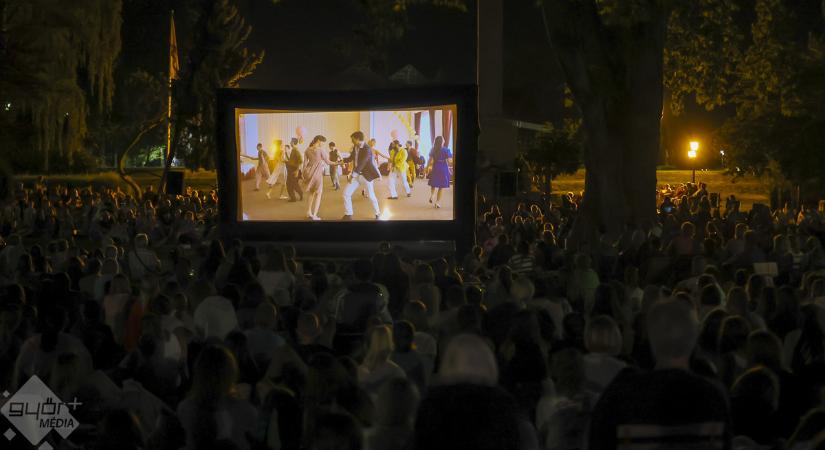 Matinézókkal telt meg a Radó-sziget