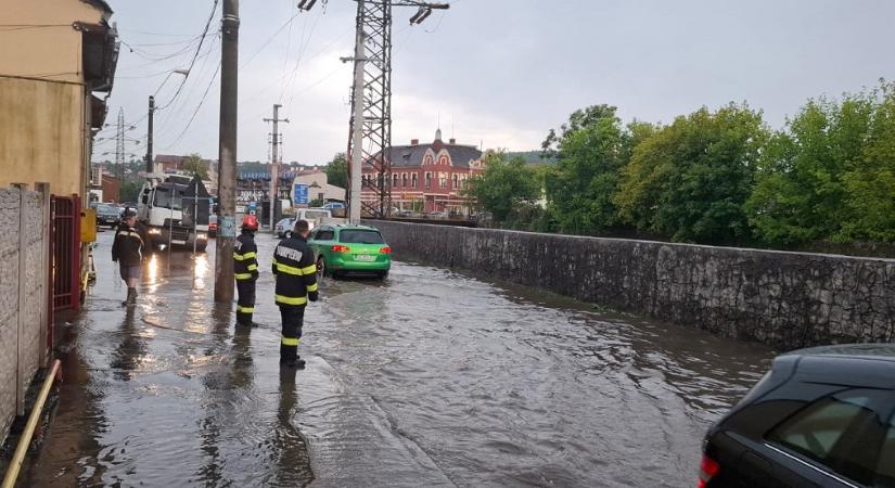 Erdélyi megyéket sújtott a vihar (VIDEÓ)