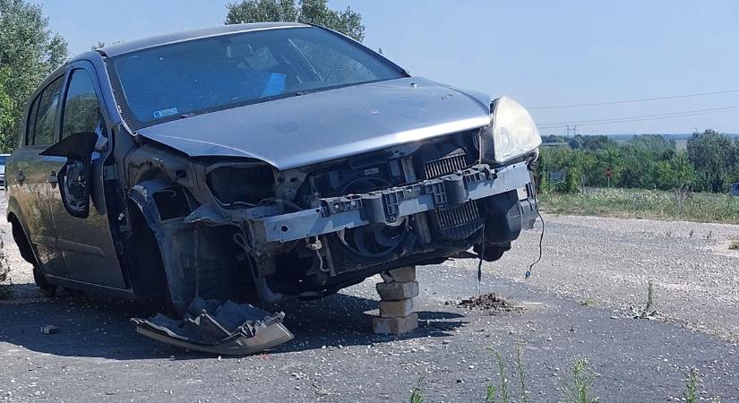 Egy éve még eredetvizsgán volt, ma már romhalmaz – a Csór melletti Astra története