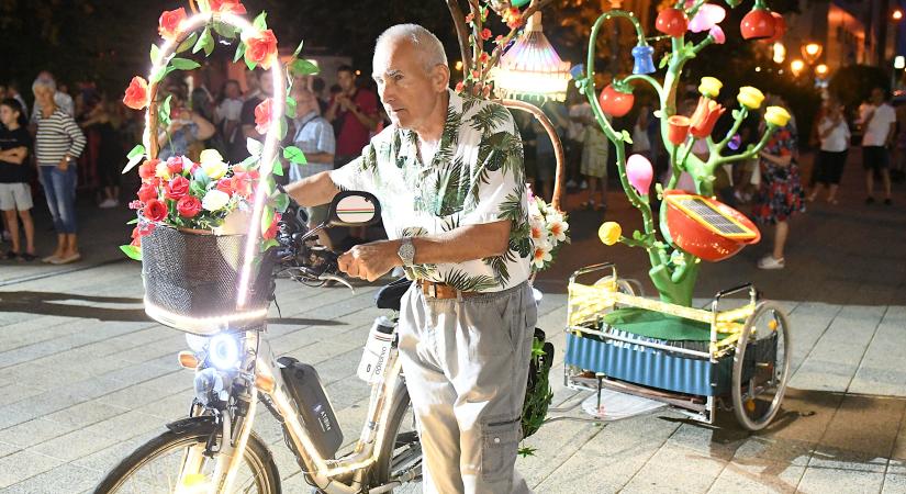 Night Ride: több ezren kerékpároztak Debrecenben