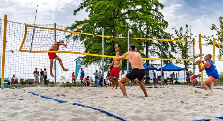 Közösségi értékteremtés a Balatonnál: VOSZ vállalkozások összefogása a sportért és a közösségért
