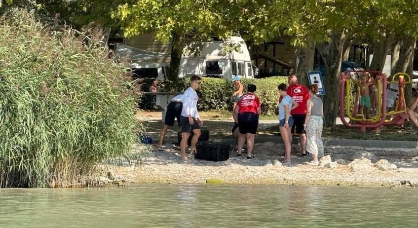 Eltűnt gyermekek a Balatonnál, óriási pánik tört ki a lellei strandon