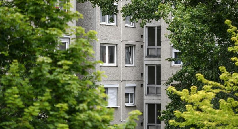 Nagy pörgést hozhat az ősz a panellakások piacán, már látszanak a jelei