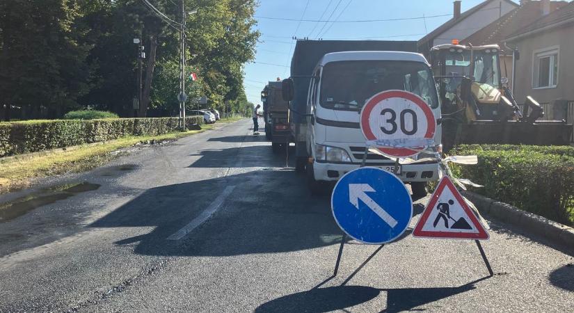 Rossz hír a Felsőzsolcán keresztül utazóknak