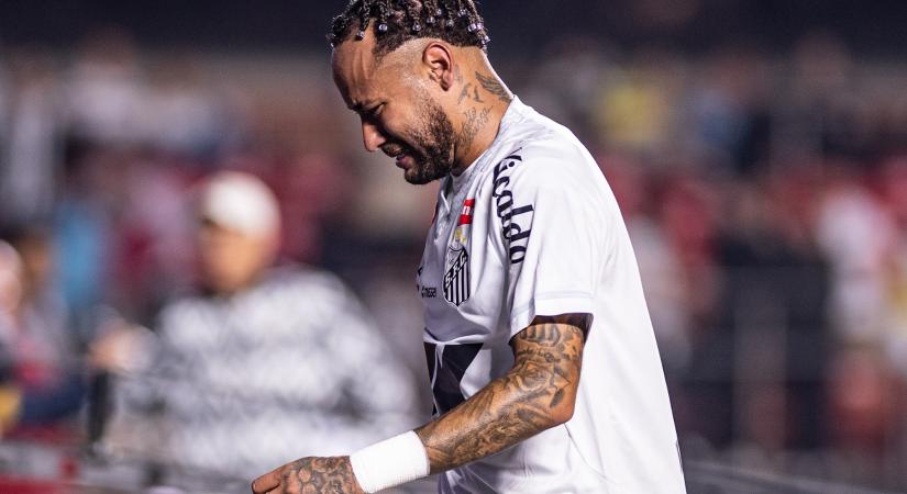 Zokogott Neymar, miután a csapata megalázó vereséget szenvedett
