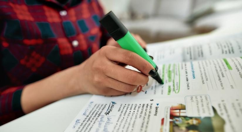 Nyelvvizsgát terveztek? Így választhattok a hivatalosan akkreditált vizsgaközpontok közül