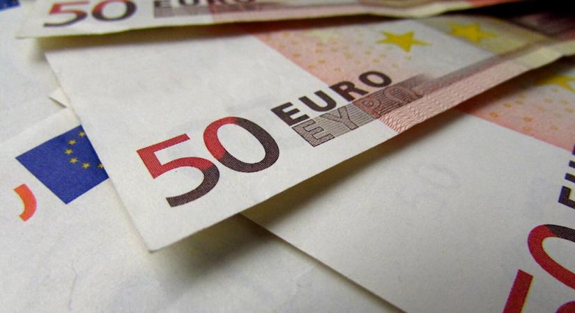 Jövőre durván emelkedhet a minimálbér, a munkaadók törvénymódosítást kérnek