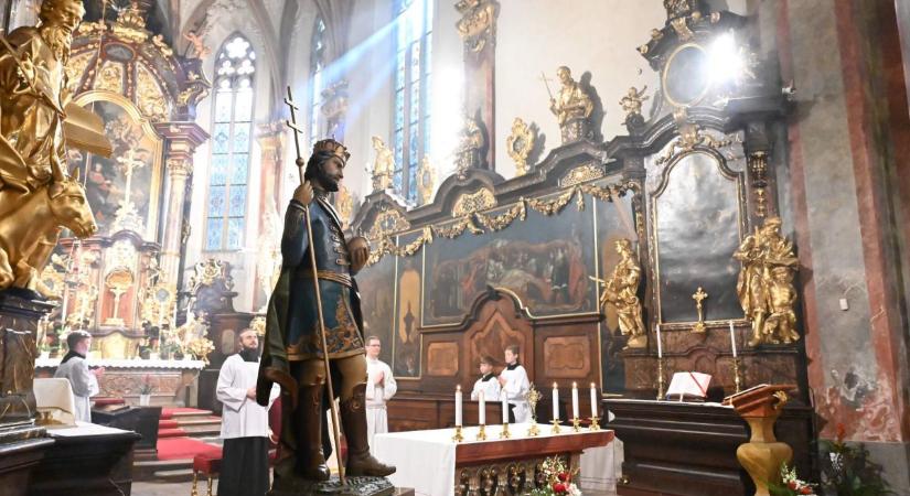 Szent Istvánra emlékeztek a prágai magyar katolikusok
