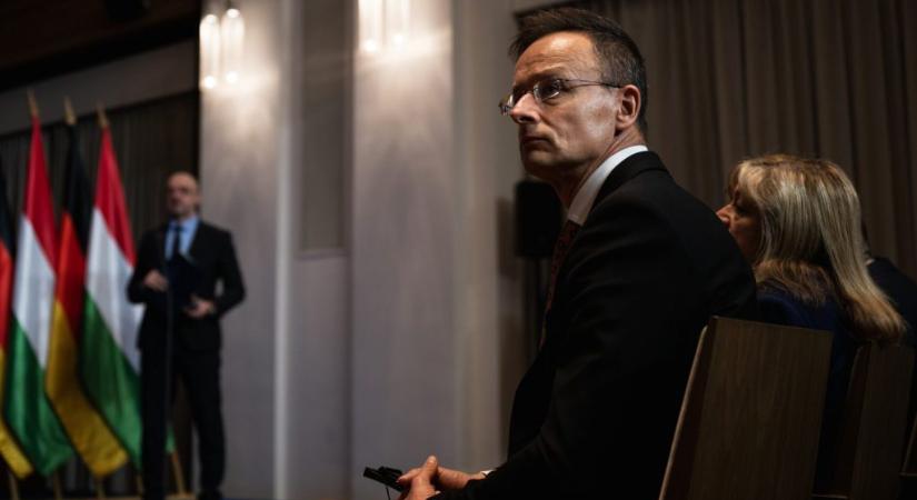 Leállt a kőolajszállítás, Szijjártó Péter újra felháborodott