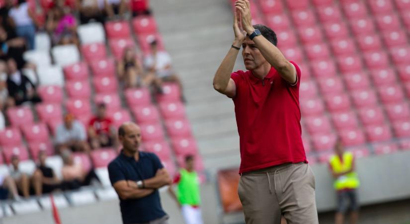 Hiába a történelmi vereség, Sergio Navarro inkább a sok pozitívumról beszélt