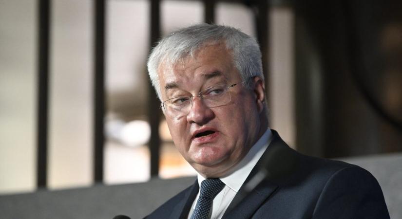 Péter, a barátaidnál reklamáljál Moszkvában – üzente az ukrán külügyminiszter Szijjártónak
