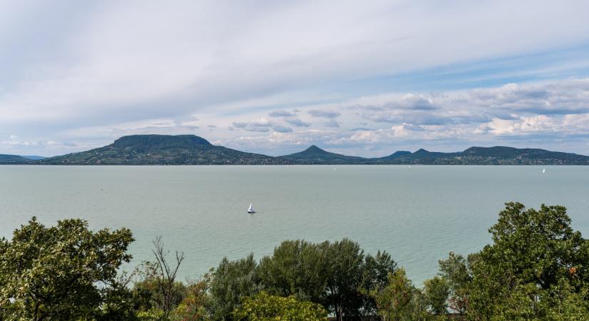 Ürülékkel szennyezett víz került a Balatonba
