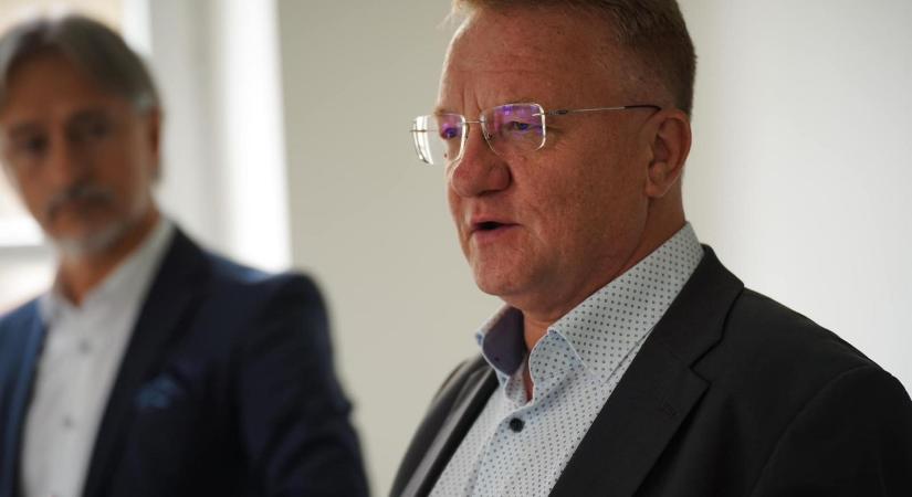 Távozik a Fidesz szegedi frakcióvezetői posztjáról Polner Eörs, akinek a neve az MNB-botrányban is előkerült