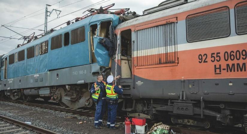 Megállás nélkül rohant személyvonatba a visontai tehervonat, többen megsérültek – ezért történt a súlyos baleset