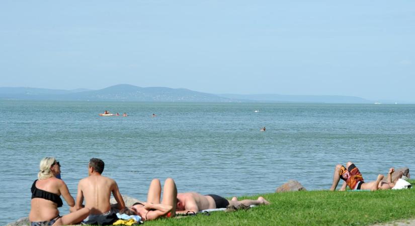 Emberi ürülék került a Balatonba