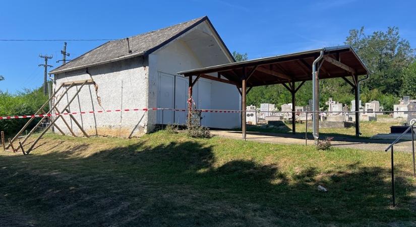 50 millió forintba kerülne Ondódra egy új ravatalozó, ennyi pénze azonban egész évre nincs a falunak