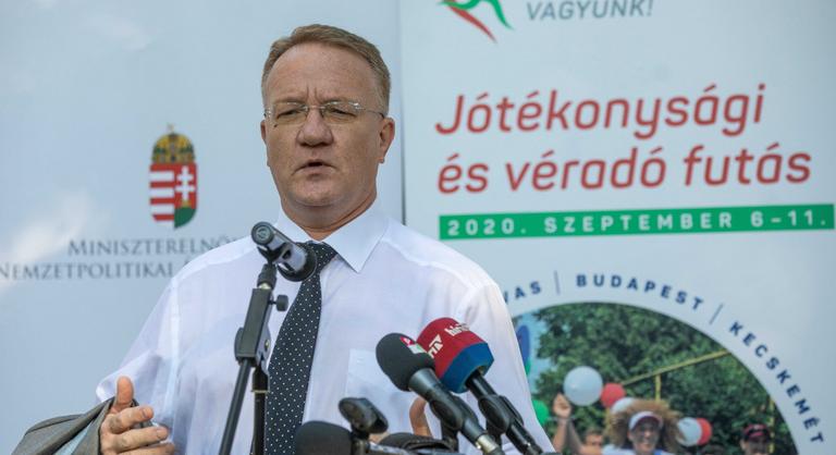 Lemondott egy fideszes képviselő, aki érintett lehet az MNB-botrányban