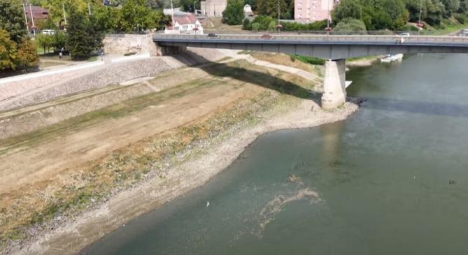 Rekordalacsony a Tisza vízállása Szolnoknál