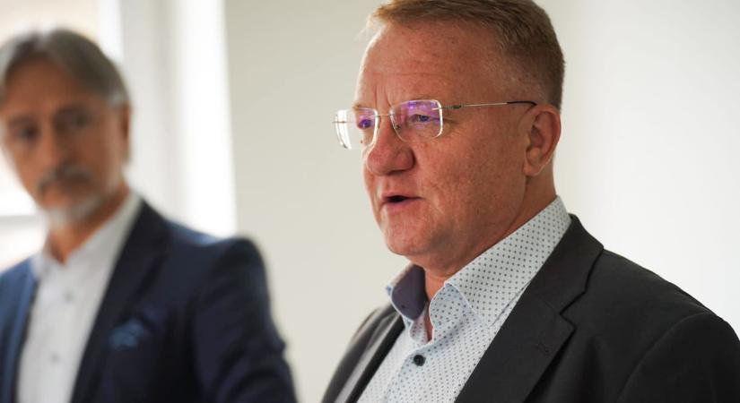 Lemondott a Fidesz szegedi frakcióvezetője, aki érintett lehet az MNB-botrányban