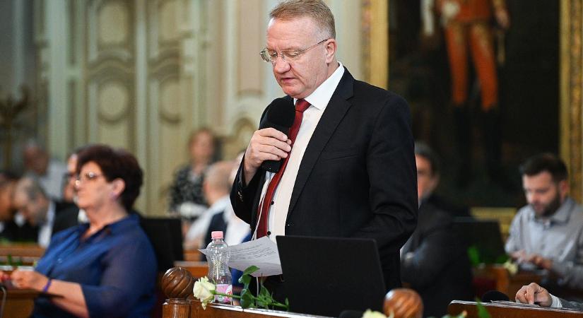 Lemondott az MNB-botrányban érintett fideszes képviselő
